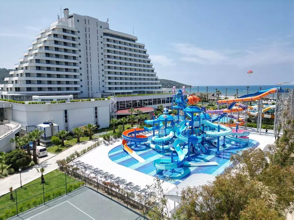 پارک آبی  Palm Wings Ephesus Beach Resort Hotel Kusadasi